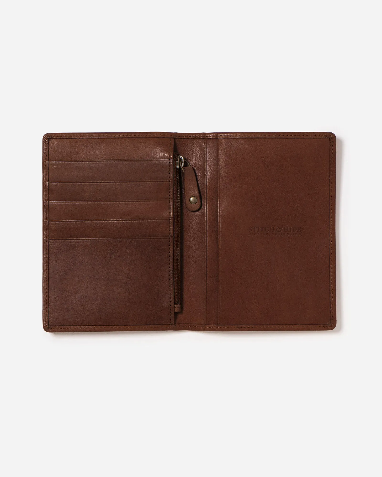 Atlas Passport Holder - Classic