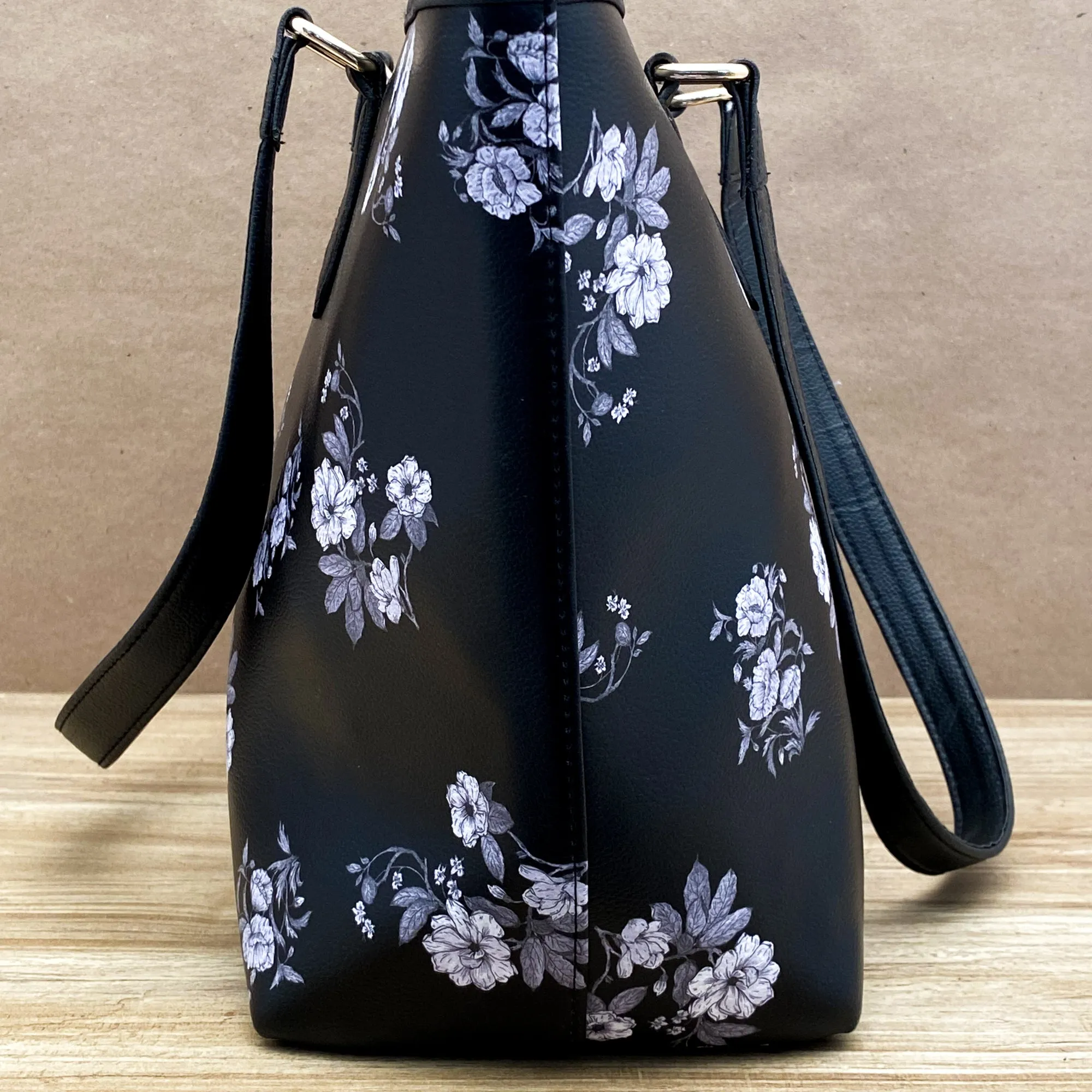 Black Beauty - Handbag