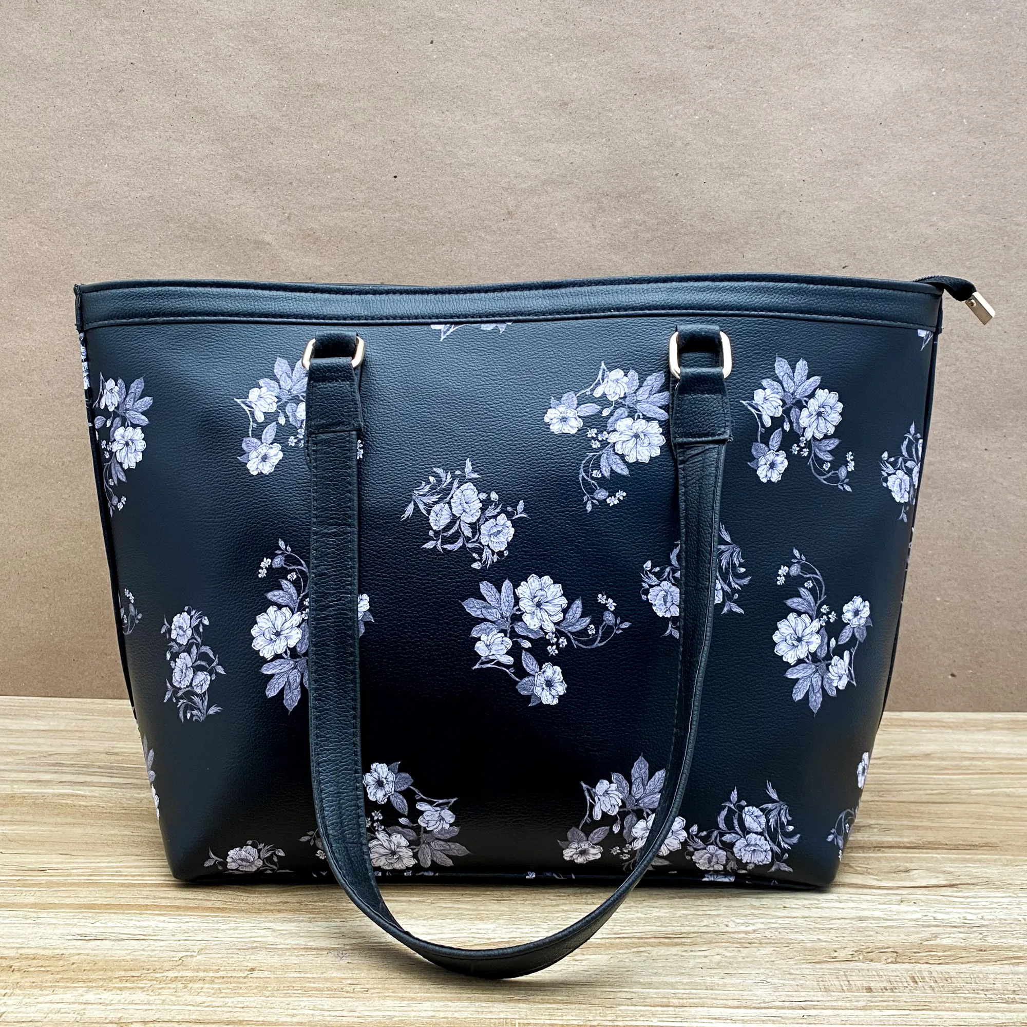 Black Beauty - Handbag