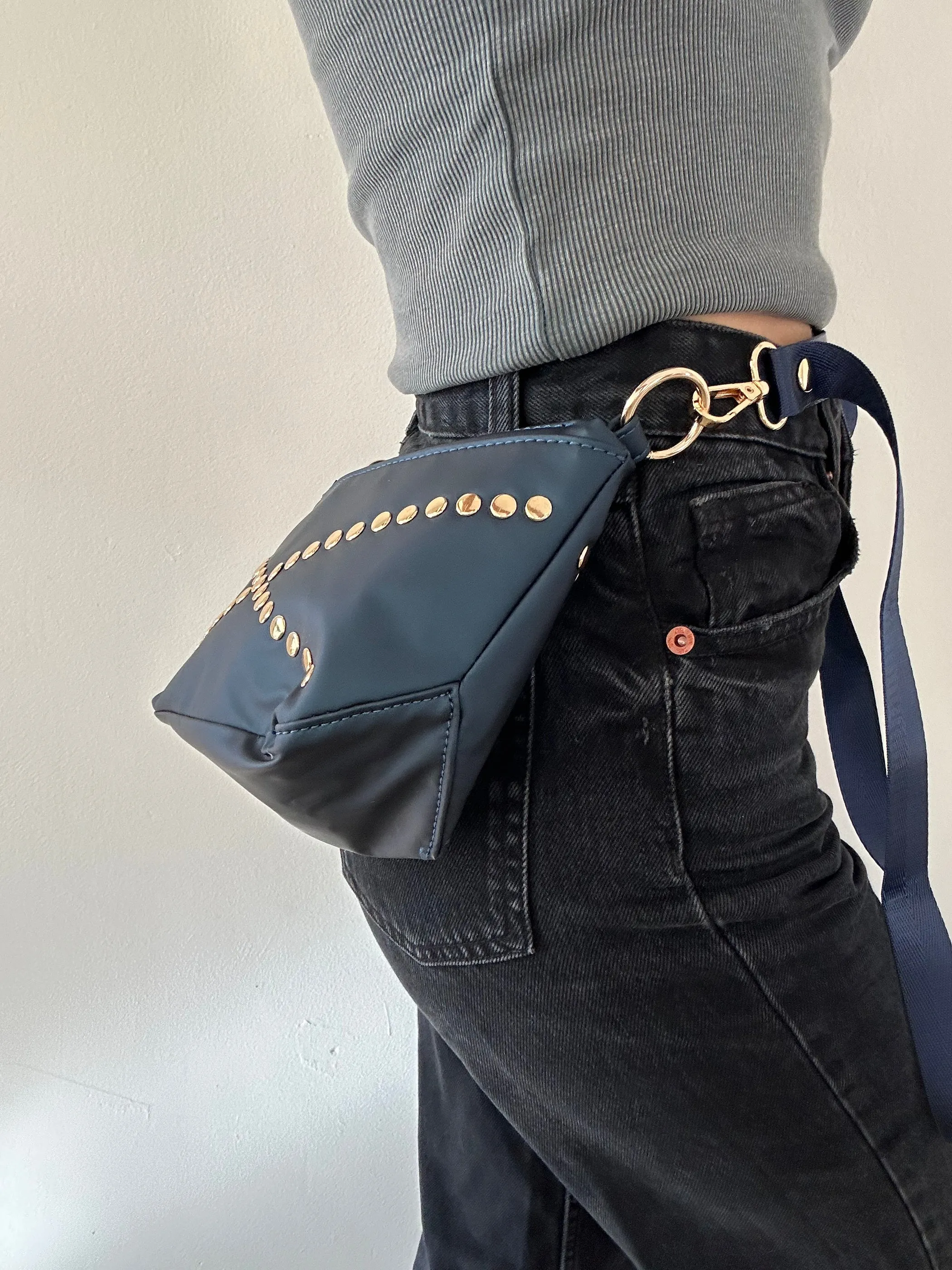 COVE PETITE BAG | Mia Navy x Gold Studs