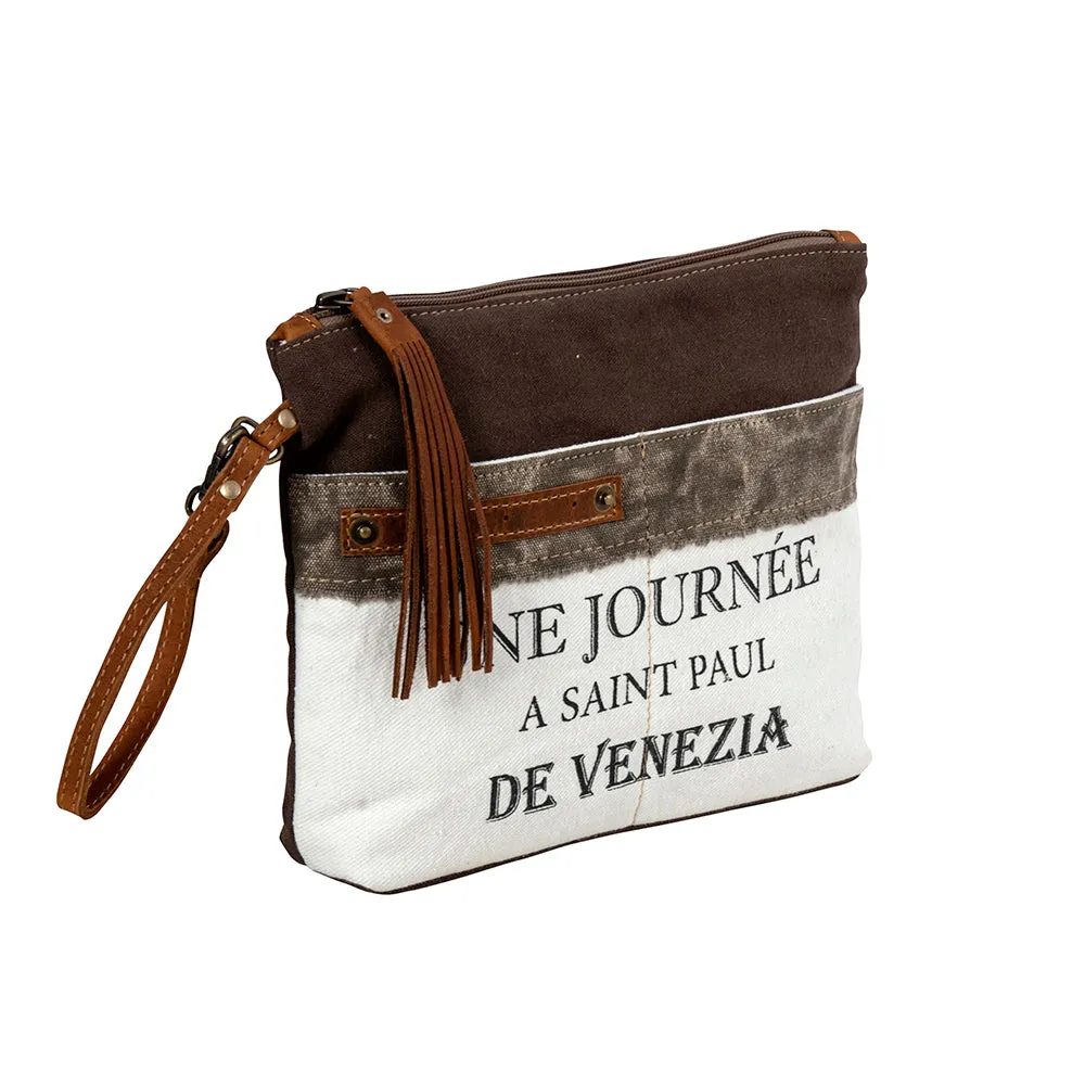 Journee Pouch