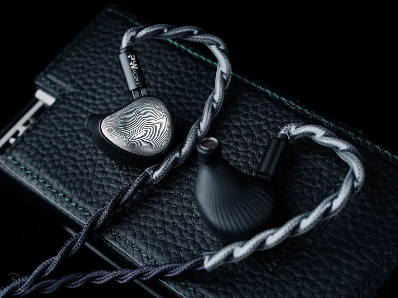 Noble Viking Ragnar Tribrid IEMs