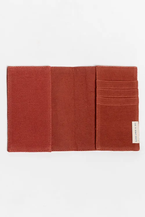 One 'O' Eight Knots Leher Hand-Woven Passport Holder - Brick Red