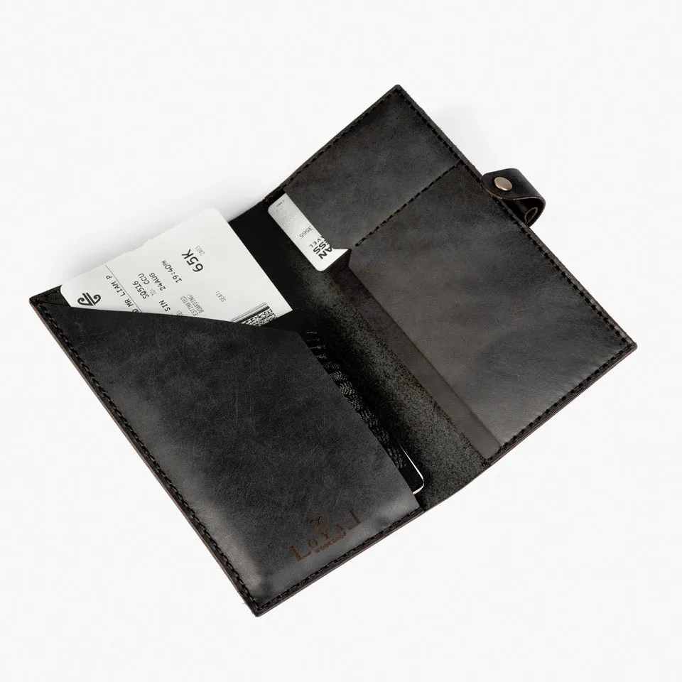 PASSPORT SLEEVE - BLACK