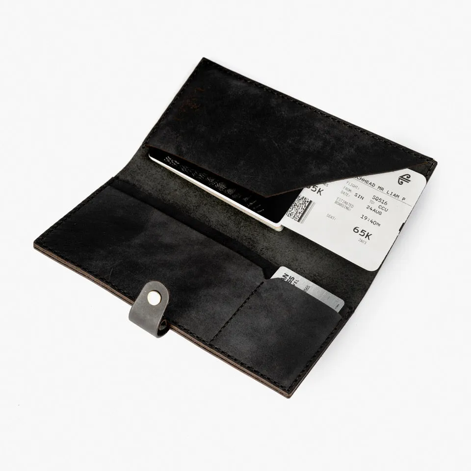 PASSPORT SLEEVE - BLACK