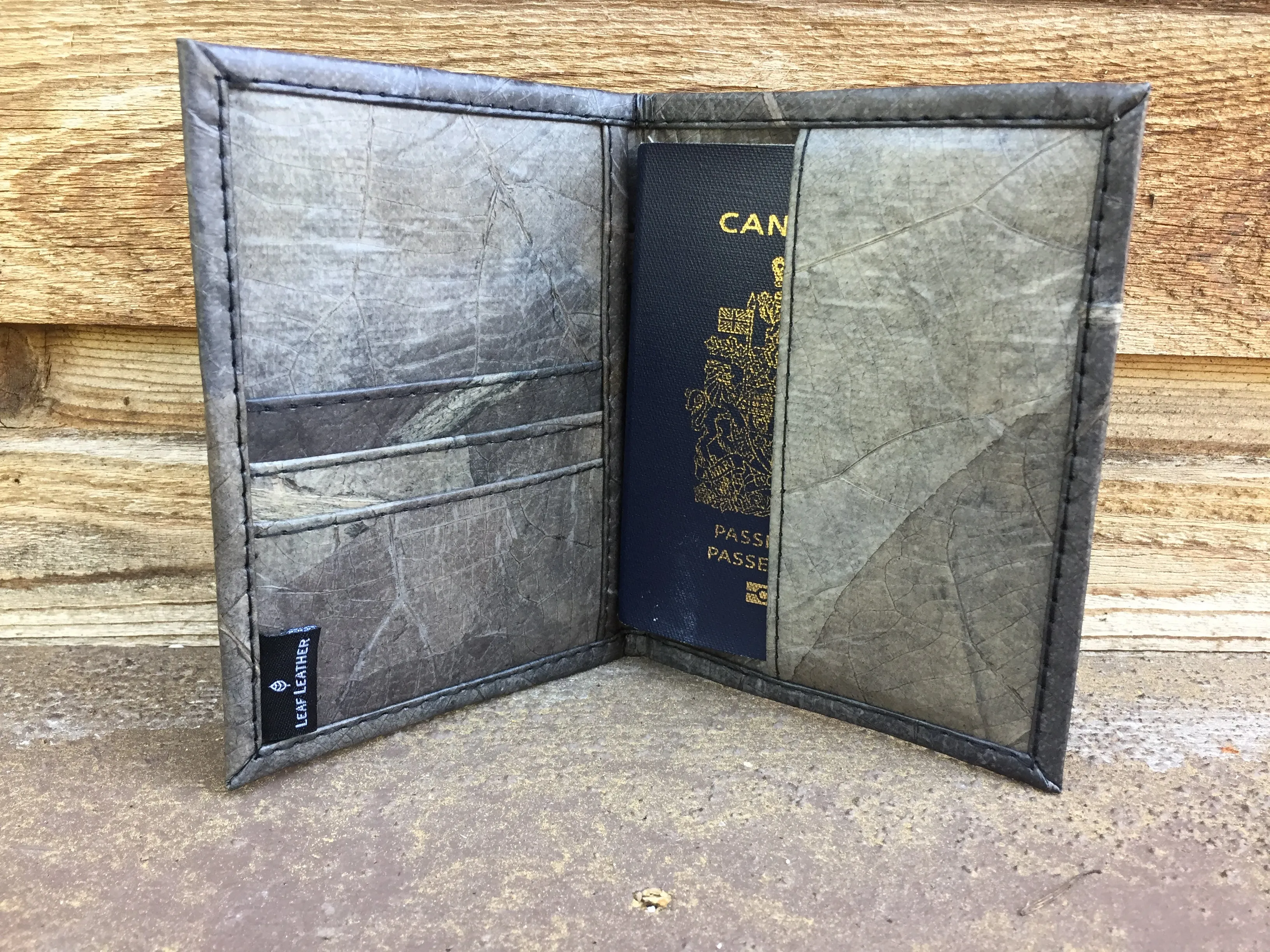 Passport Travel Wallet (Free Shipping)