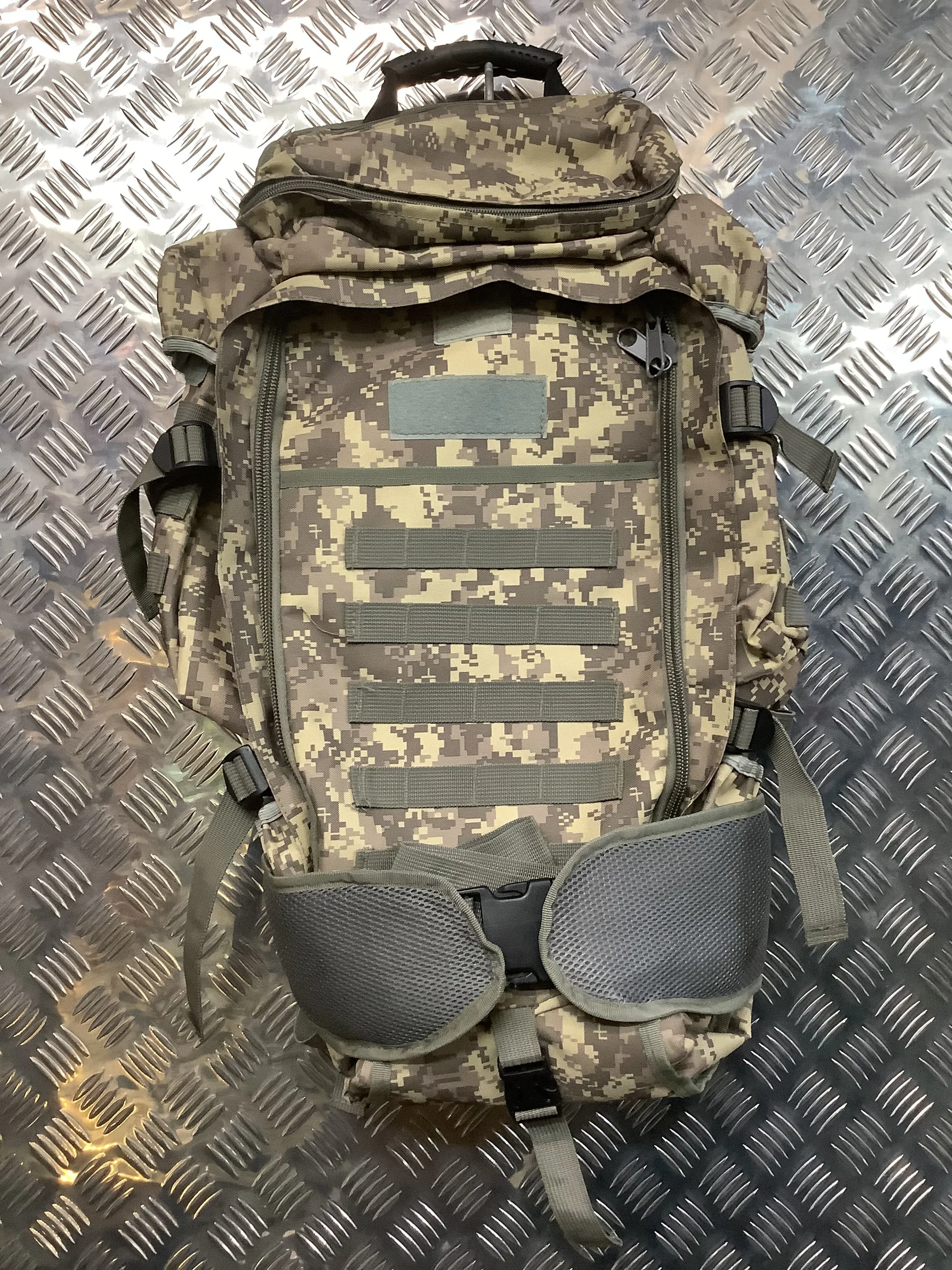 Tactical Dual Rifle slot pack 50L