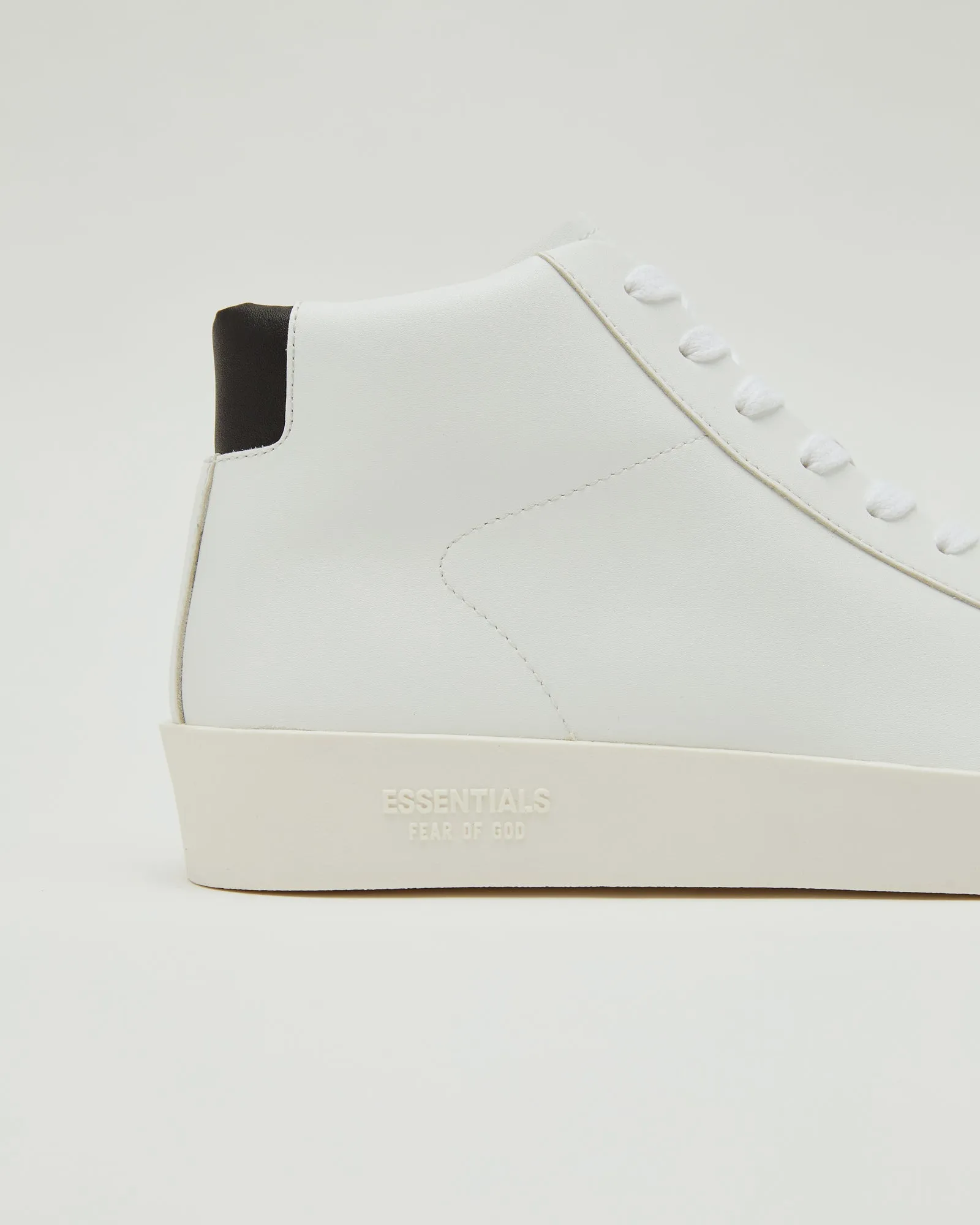 Tennis Mid Sneaker in White