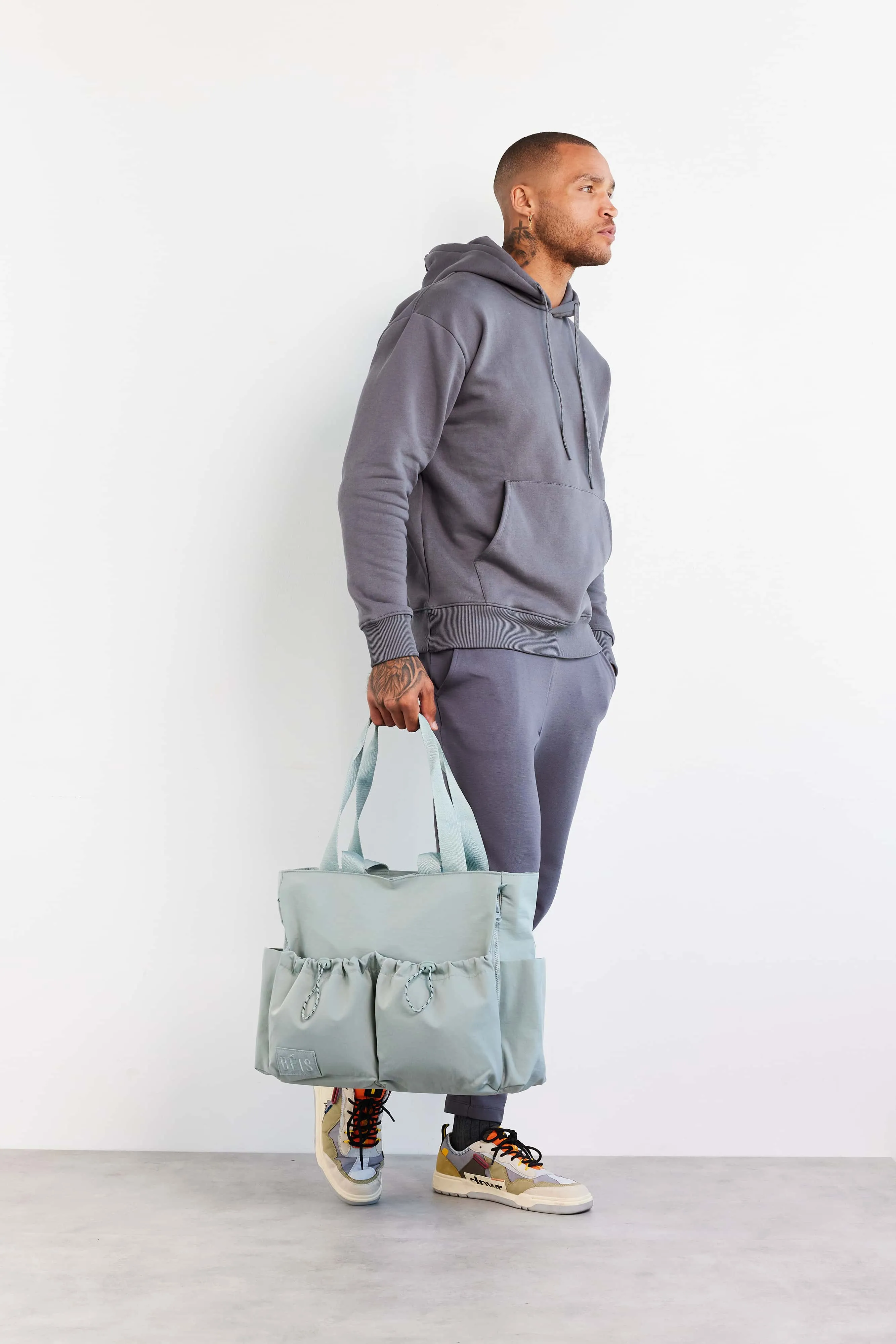 The Sport Carryall in Slate