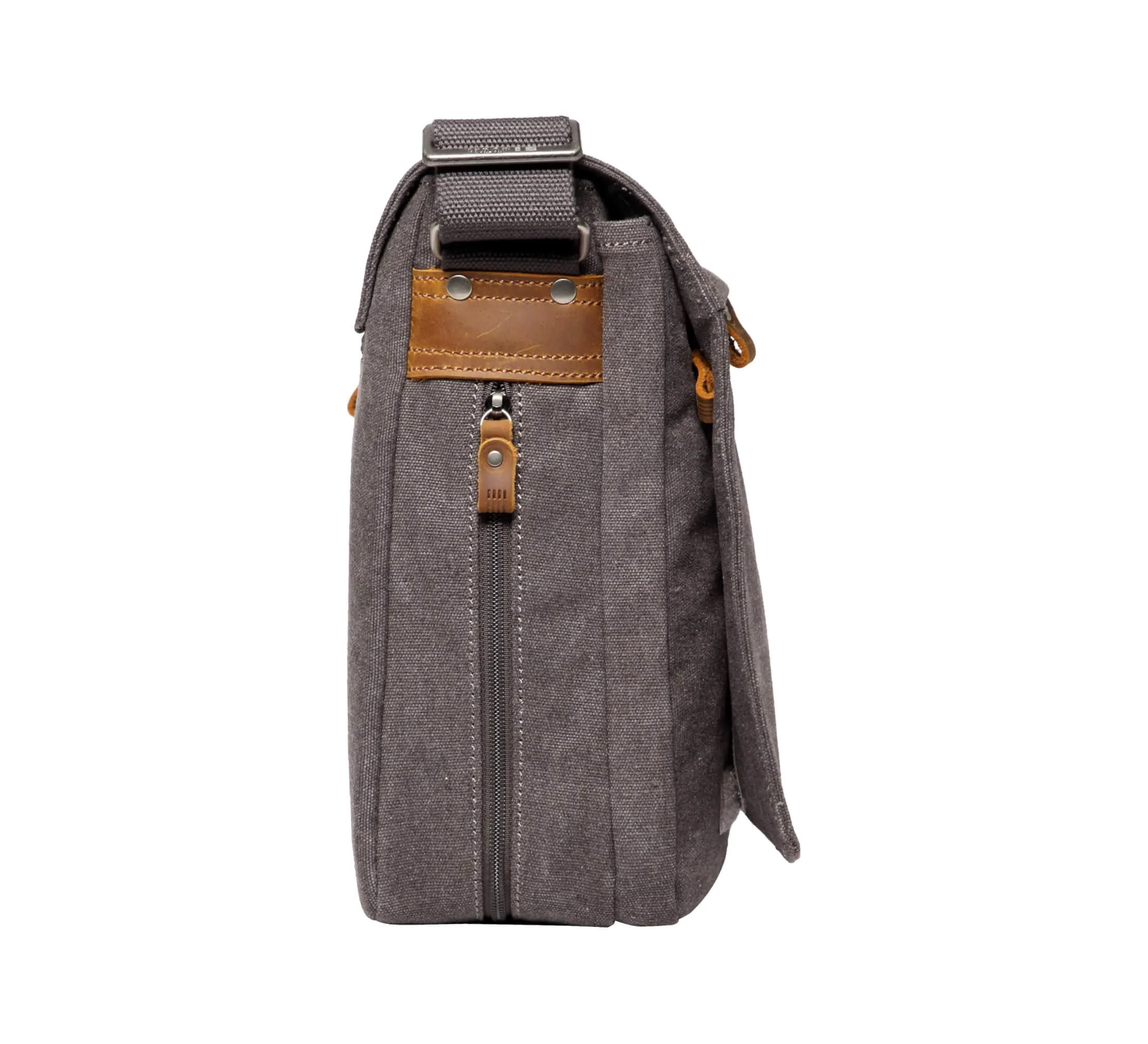 TRP0240 Troop London Classic Canvas Laptop Messenger Bag - 16.5 Diagonally