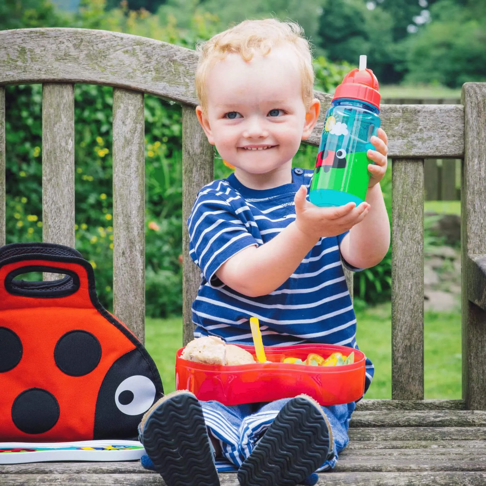 TUM TUM Flip Top Water Bottle with Straw (Bugs)