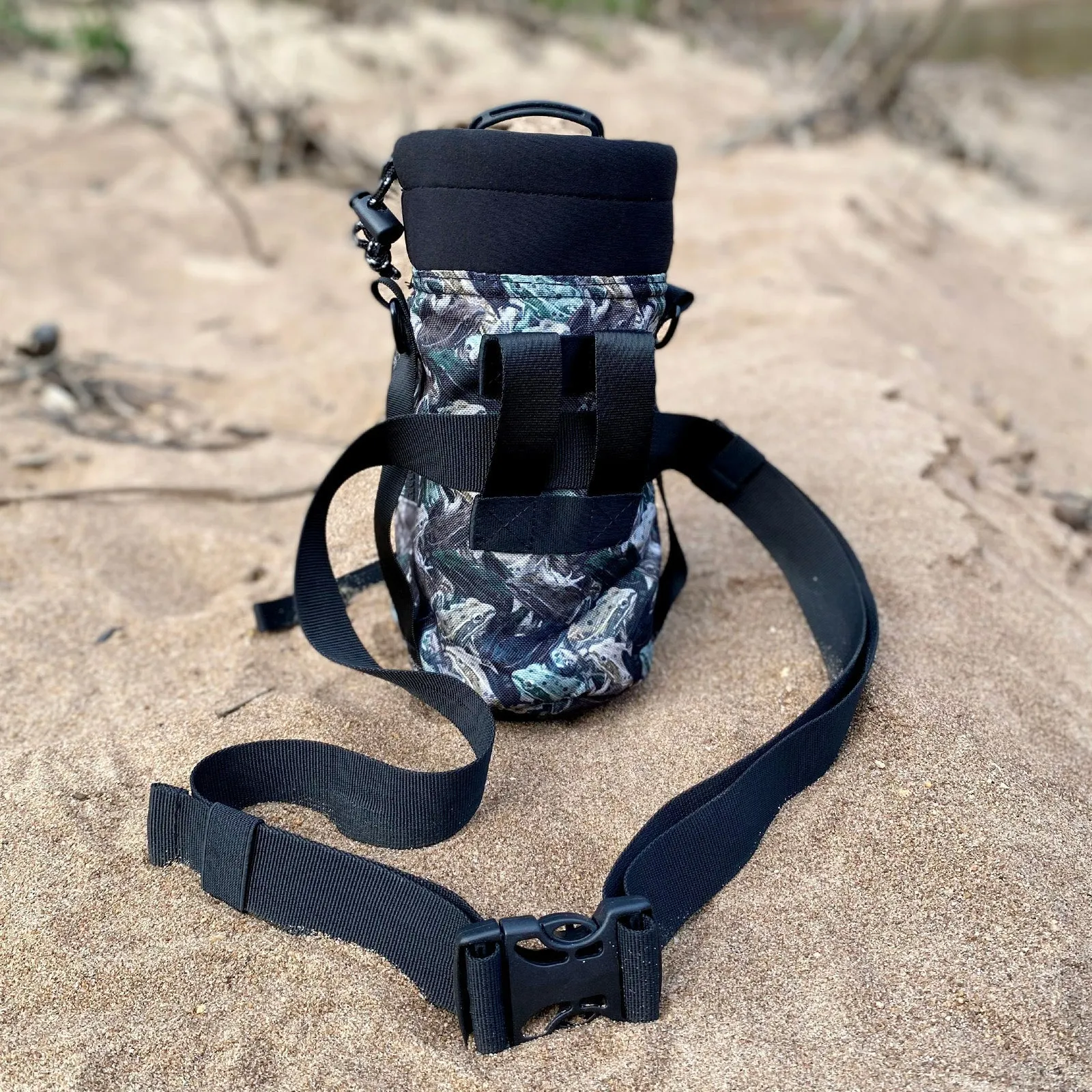 Turtle Tide Water Bottle Carrier