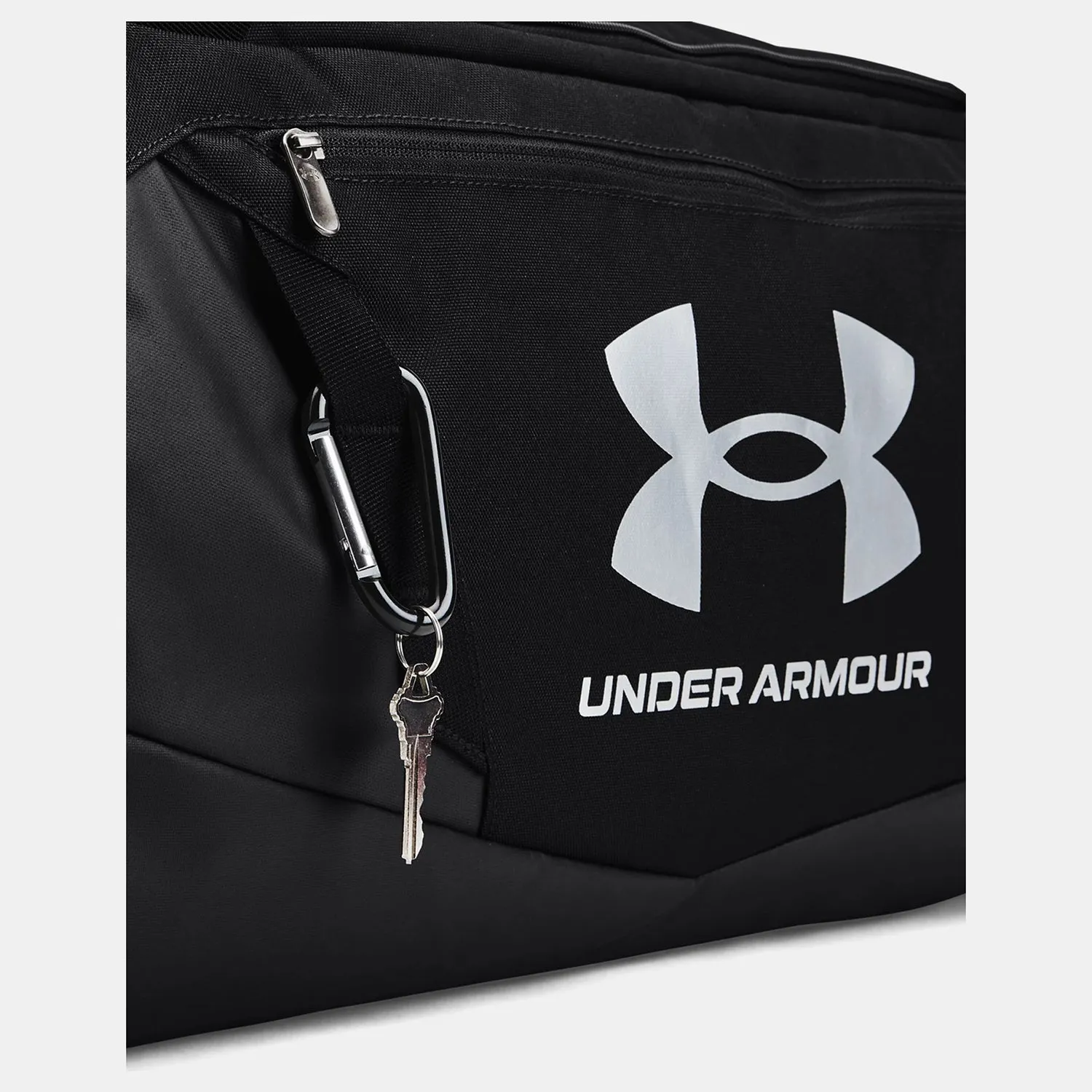 Undeniable 5.0 Medium Duffle Bag 1369223